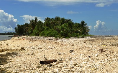 The western end of Fongafale Island, Funafuti Atoll, Tuvalu - lagoon on the left, ocean on the right